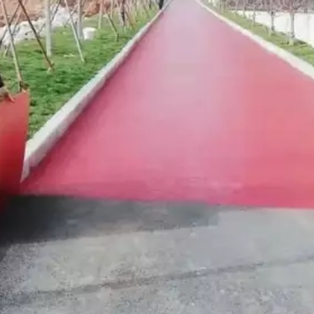 天津​ 彩色路面喷涂翻新是一种低成本